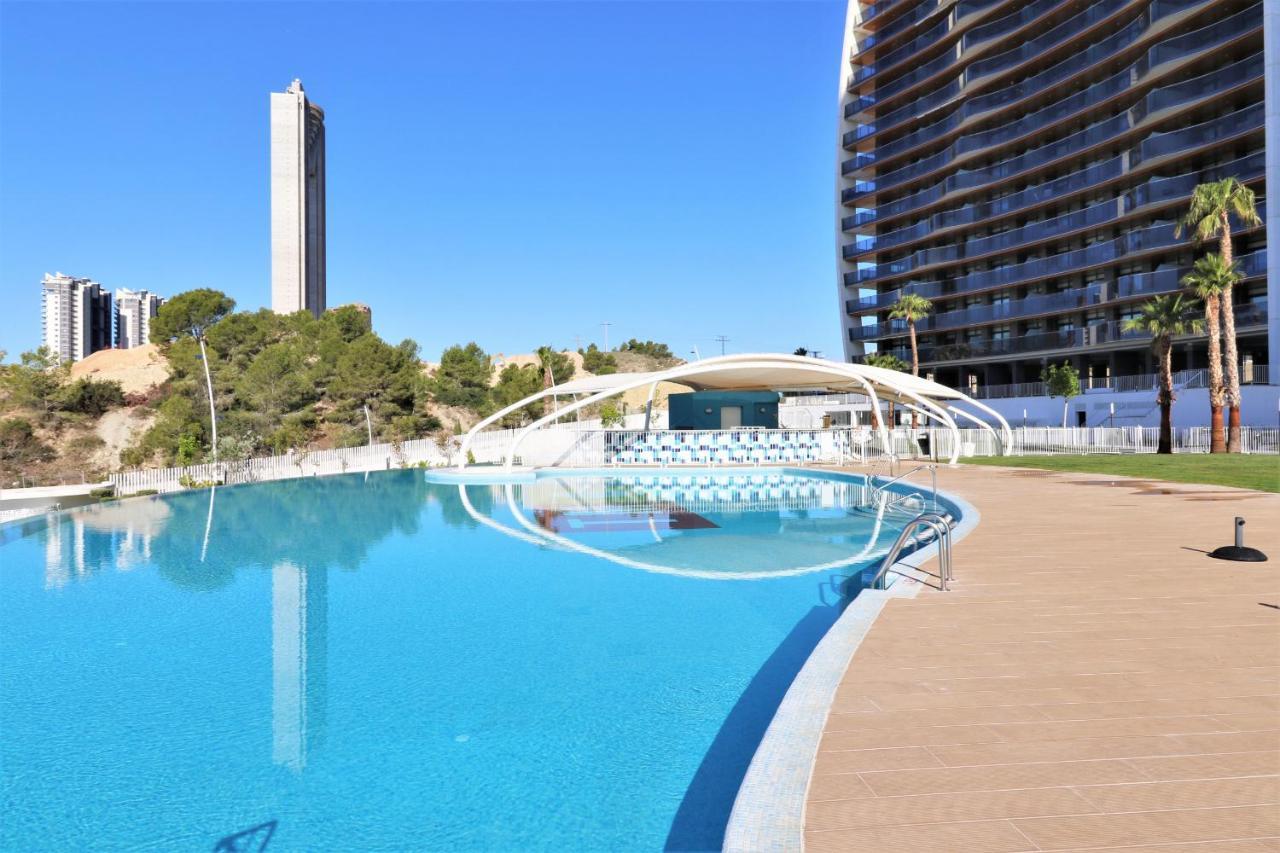 Sunset Waves 18-35 Poniente Beach Resort Benidorm Exterior photo